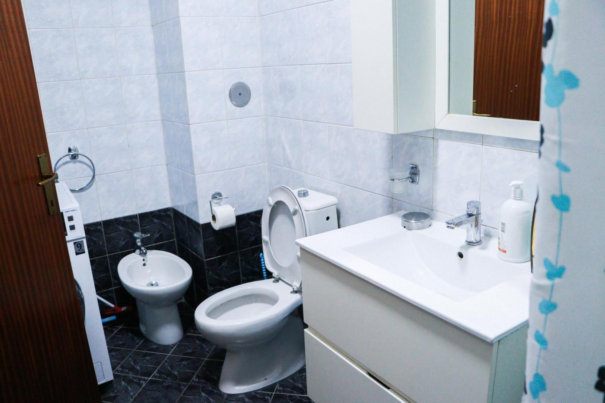 Nest&Rest Studios Тирана Екстериор снимка