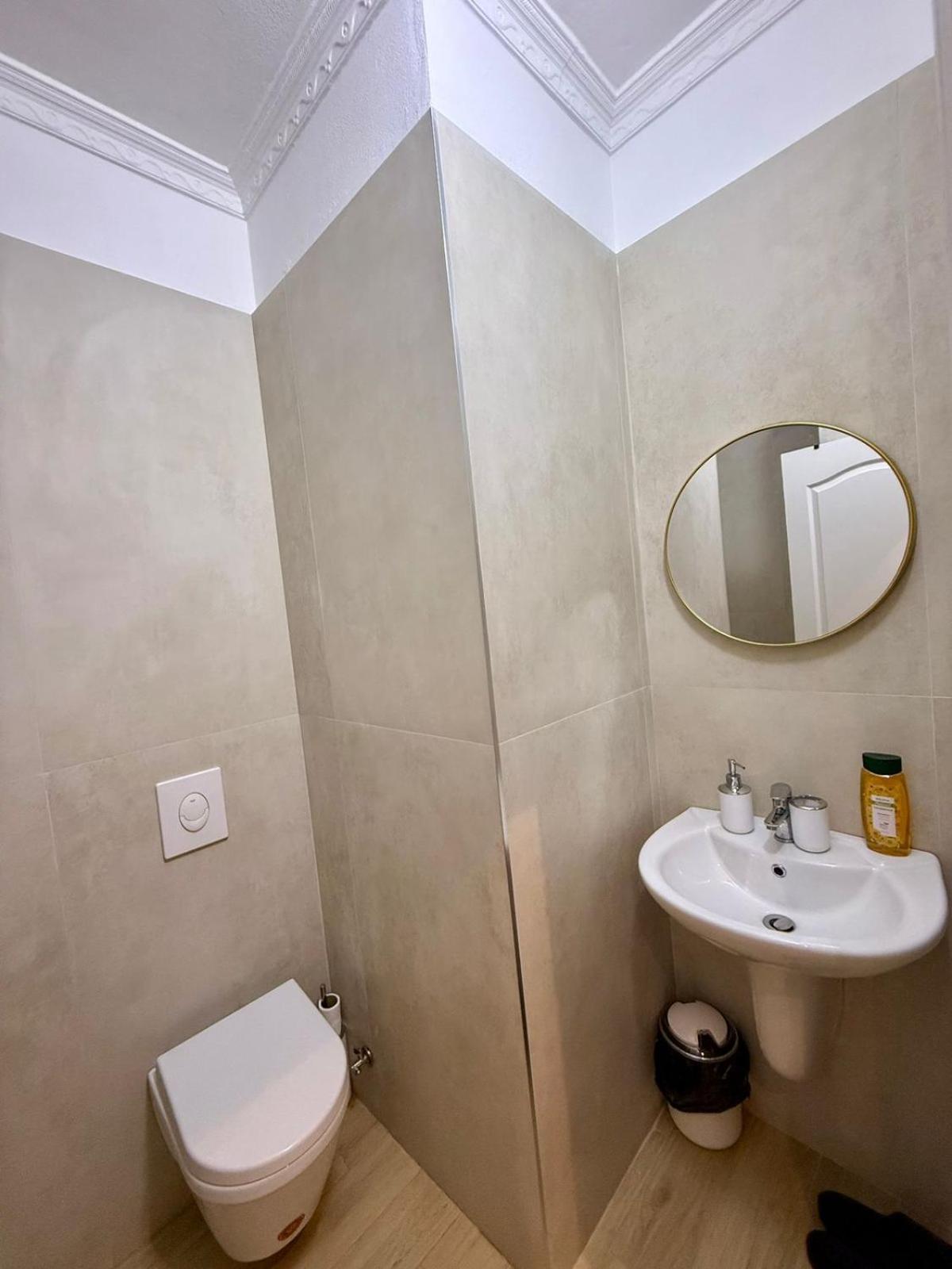 Nest&Rest Studios Тирана Екстериор снимка